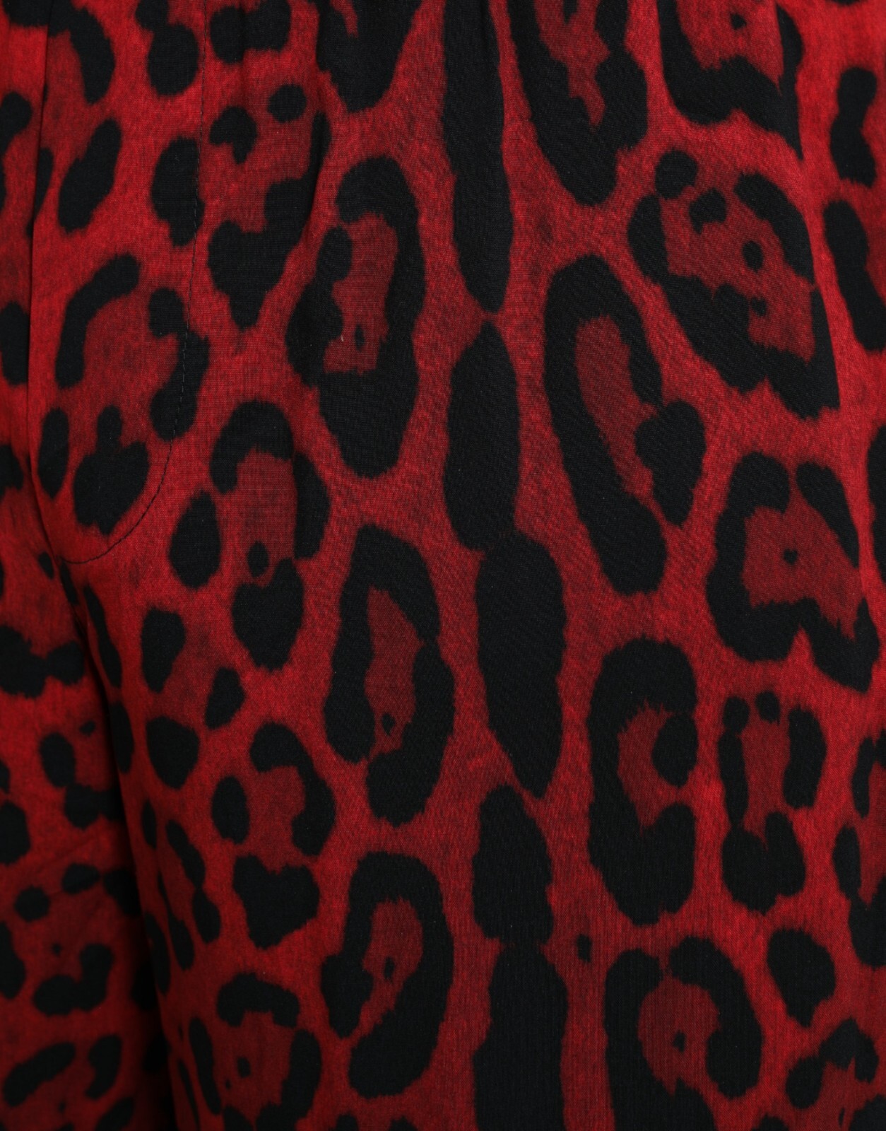 Pre-owned Dolce & Gabbana Shorts Red Leopard Print Viscose Bermuda Men It50/w36/l 900usd