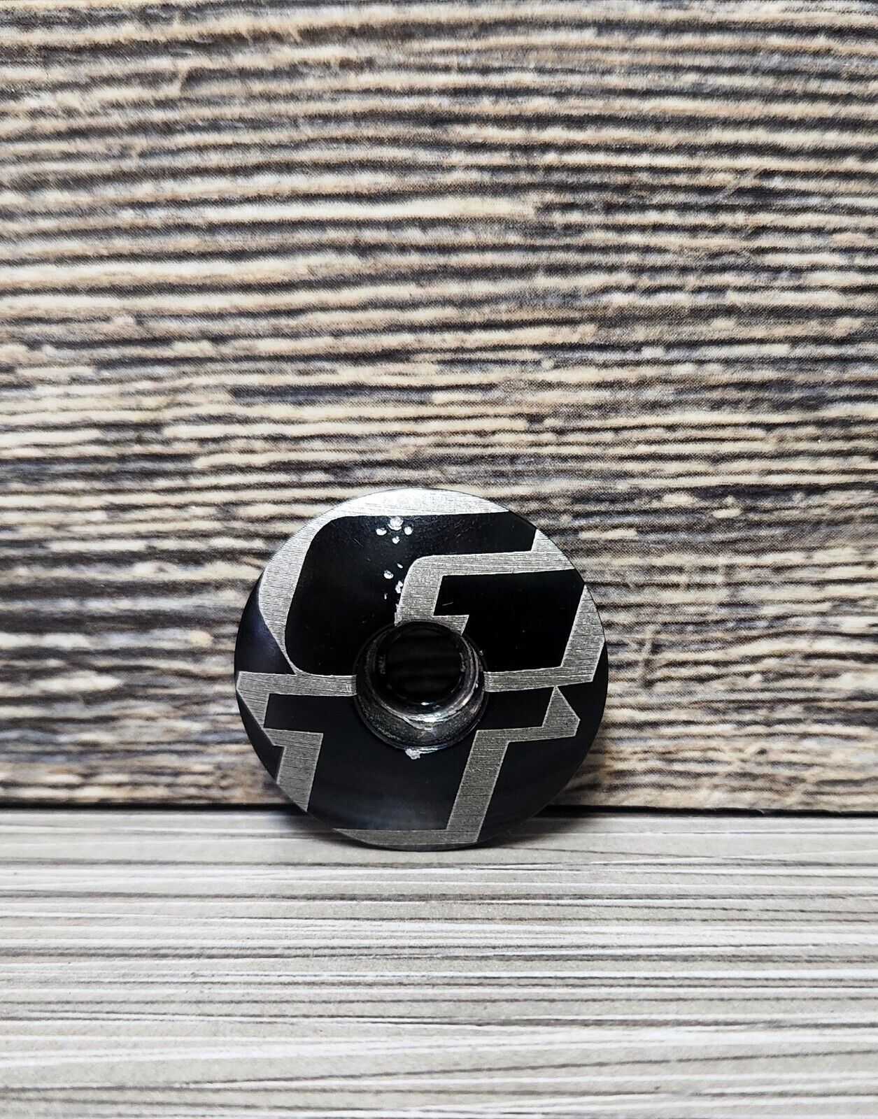 Vintage GT Bicycles 1 1/8 Mountain Bike Headset TOP CAP GT Vintage GT Bicycles 1 1/8 Mountain Bike Headset TOP CAP GT
