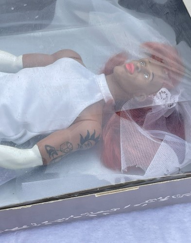Dennis Rodman Wedding Day Dress Doll Street NBA Dennis Rodman Wedding Day Dress Doll Street NBA