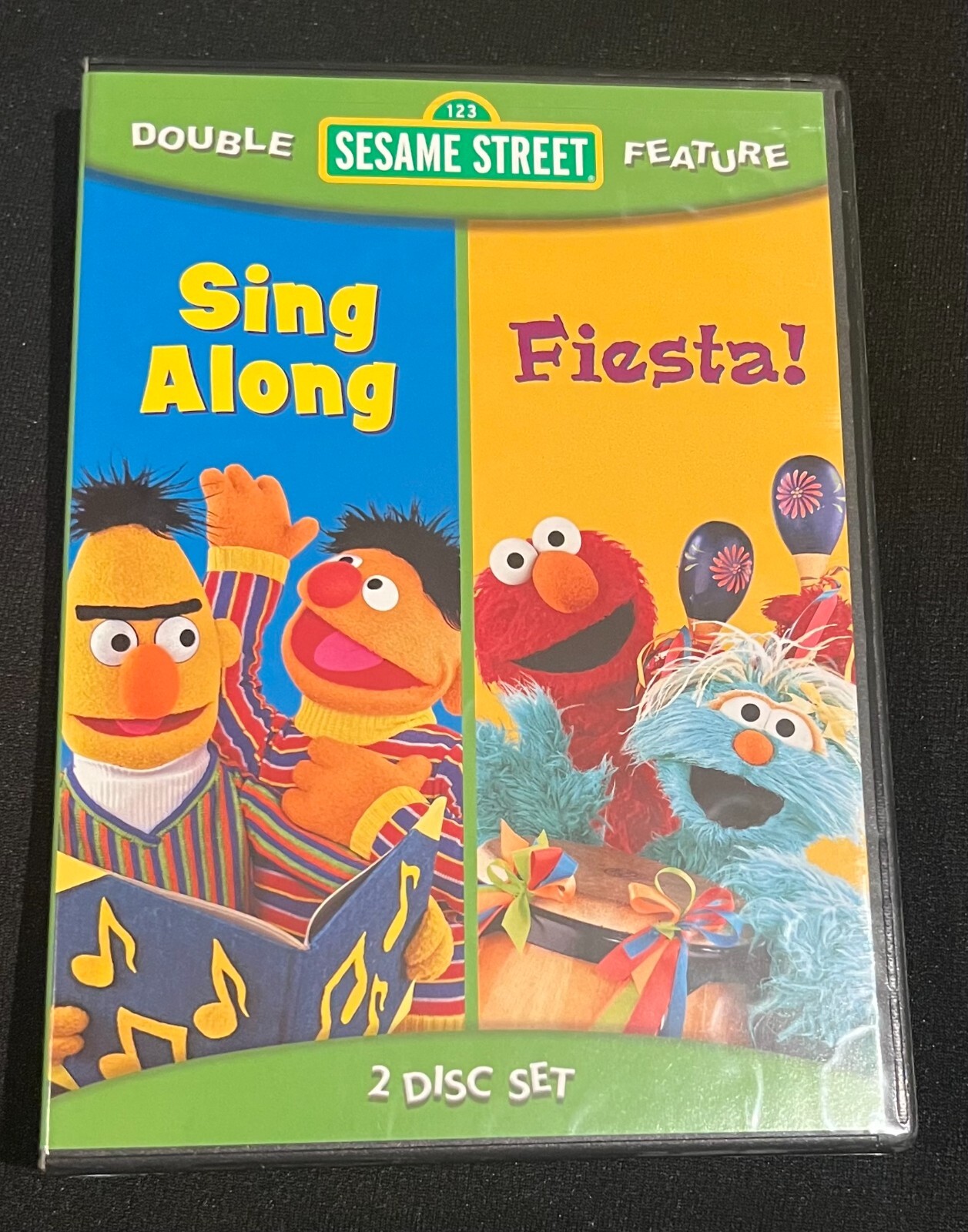 Sesame Street Double Feature Sing Along & Fiesta! 2 Disc Set