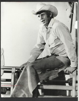 SEVEN RARE ARCHIVE PRESS PHOTOS 1970s STEVE MCQUEEN CINEMA STAR LEGENDS MOVIES