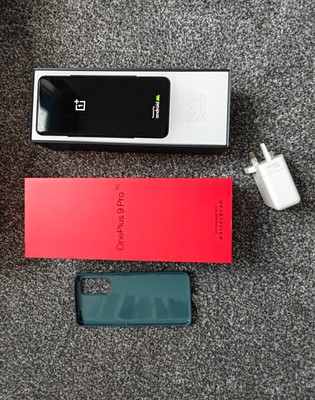 OnePlus 9 Pro 5G-128GB- Stellar Black (Unlocked) Smartphone