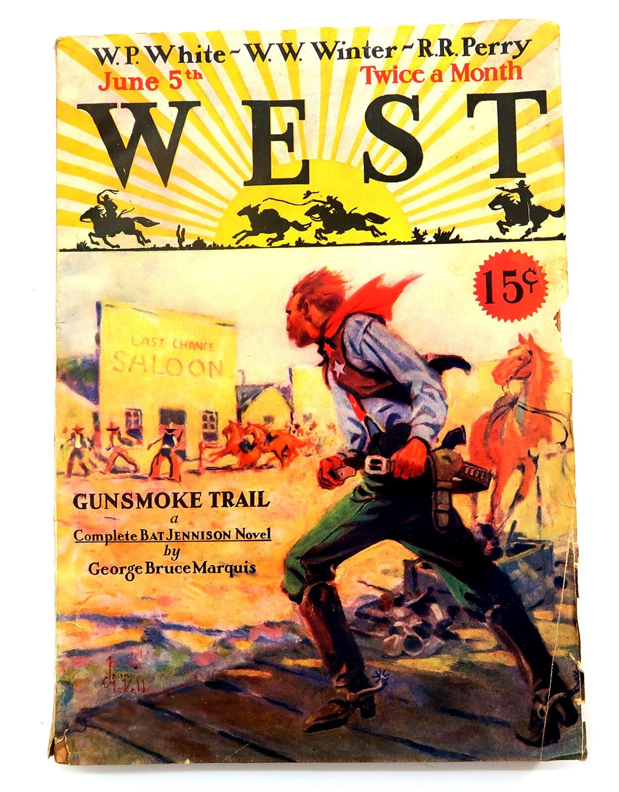 洋書 4 PULP MAGAZINES: 1946, 1949, 1951, 1952 A pulp magazine cover from April 1951 illustrating a story