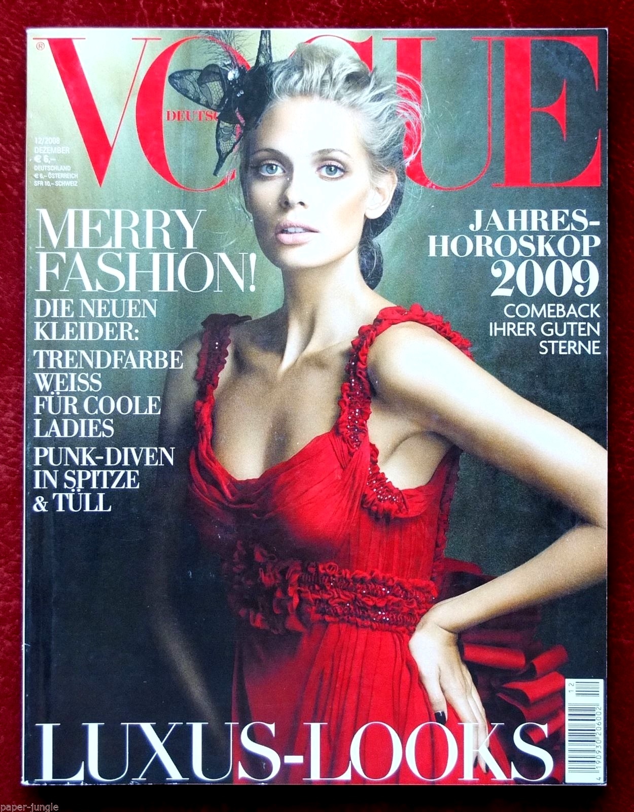 女性情報誌 Vogue Deutsch Magazine December 2021 女性情報誌 Vogue Deutsch Magazine December 2021 Vogue