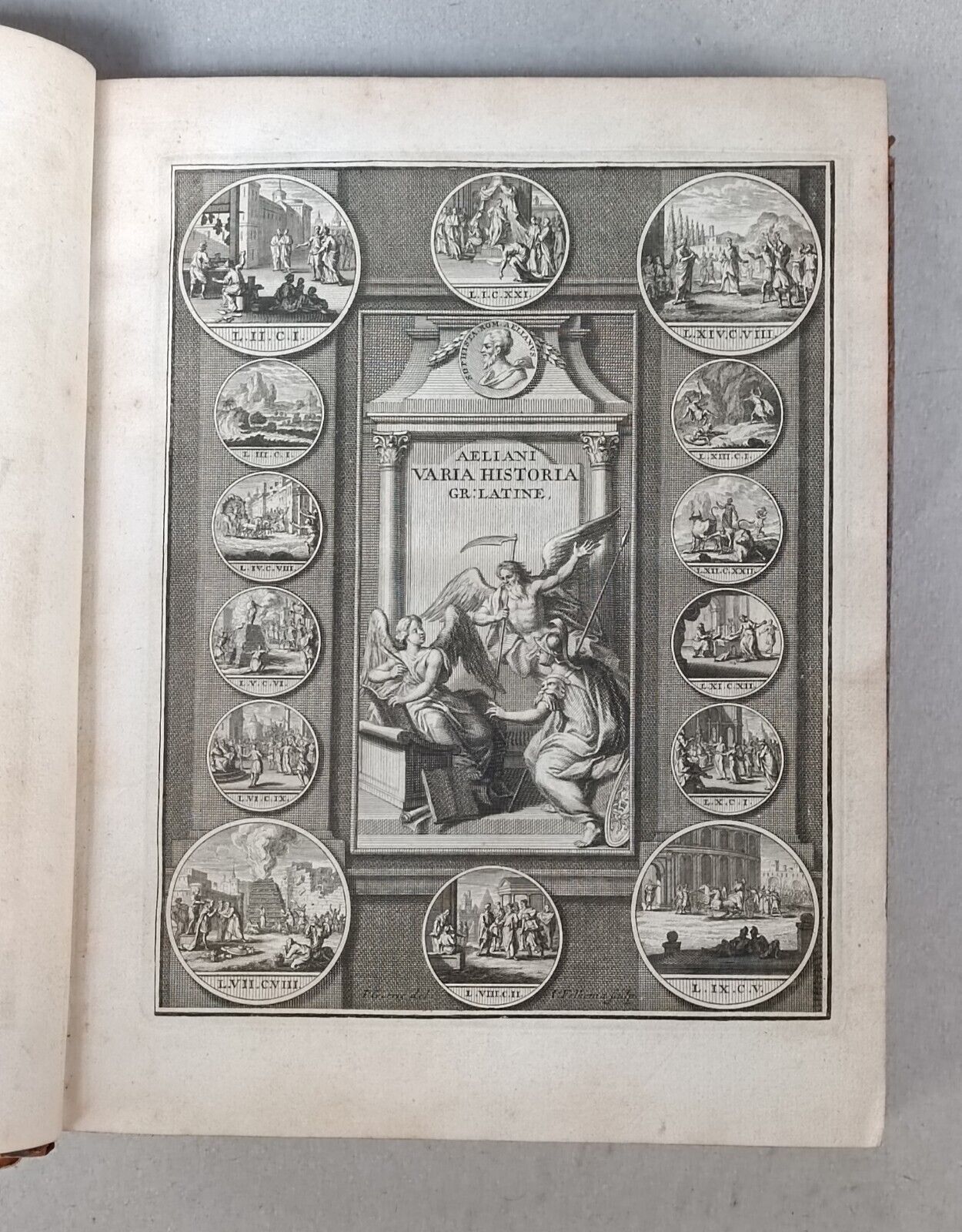1731 Cl. Aeliani Varia Historia Claudius Aelianus 2 Vols 1731 Cl. Aeliani Varia Historia Claudius Aelianus 2 Vols