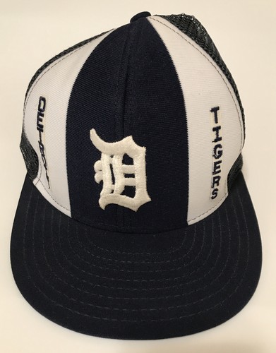 VINTAGE 80s Rare Detroit Tigers Blue MLB AJD Lucky Stripes