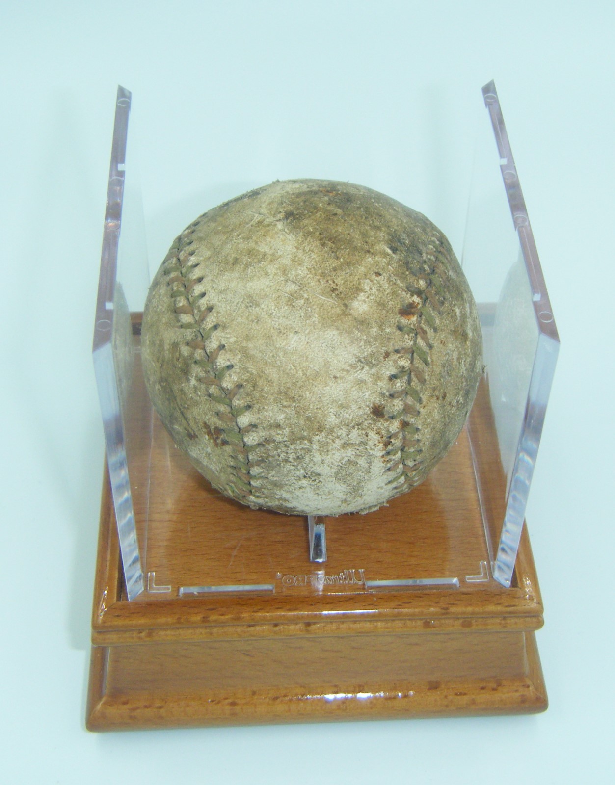 Vintage Red & Green Stitched Baseball Nice Collectible