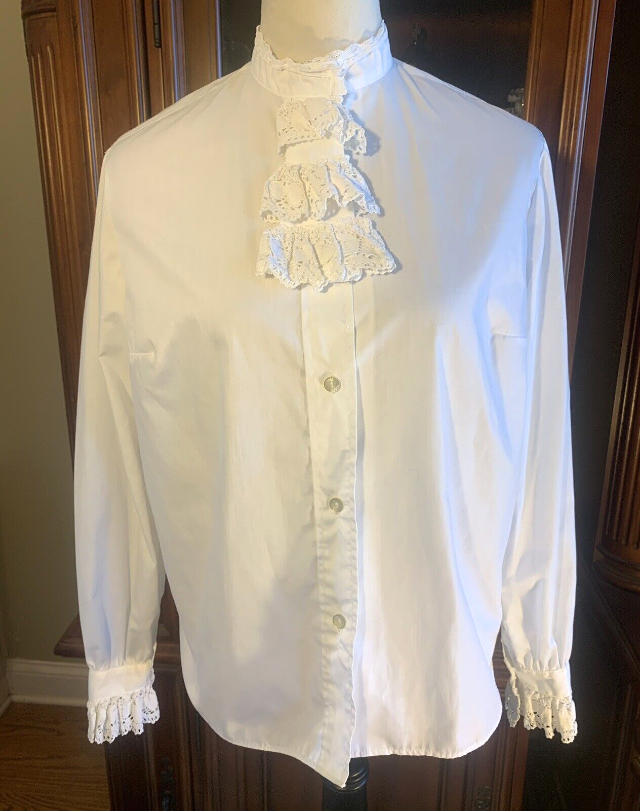 Ameri VINTAGE - MEDI LACE NECK BLOUSE ホワイト MEDI LACE NECK BLOUSE ameri vintage - メルカリ