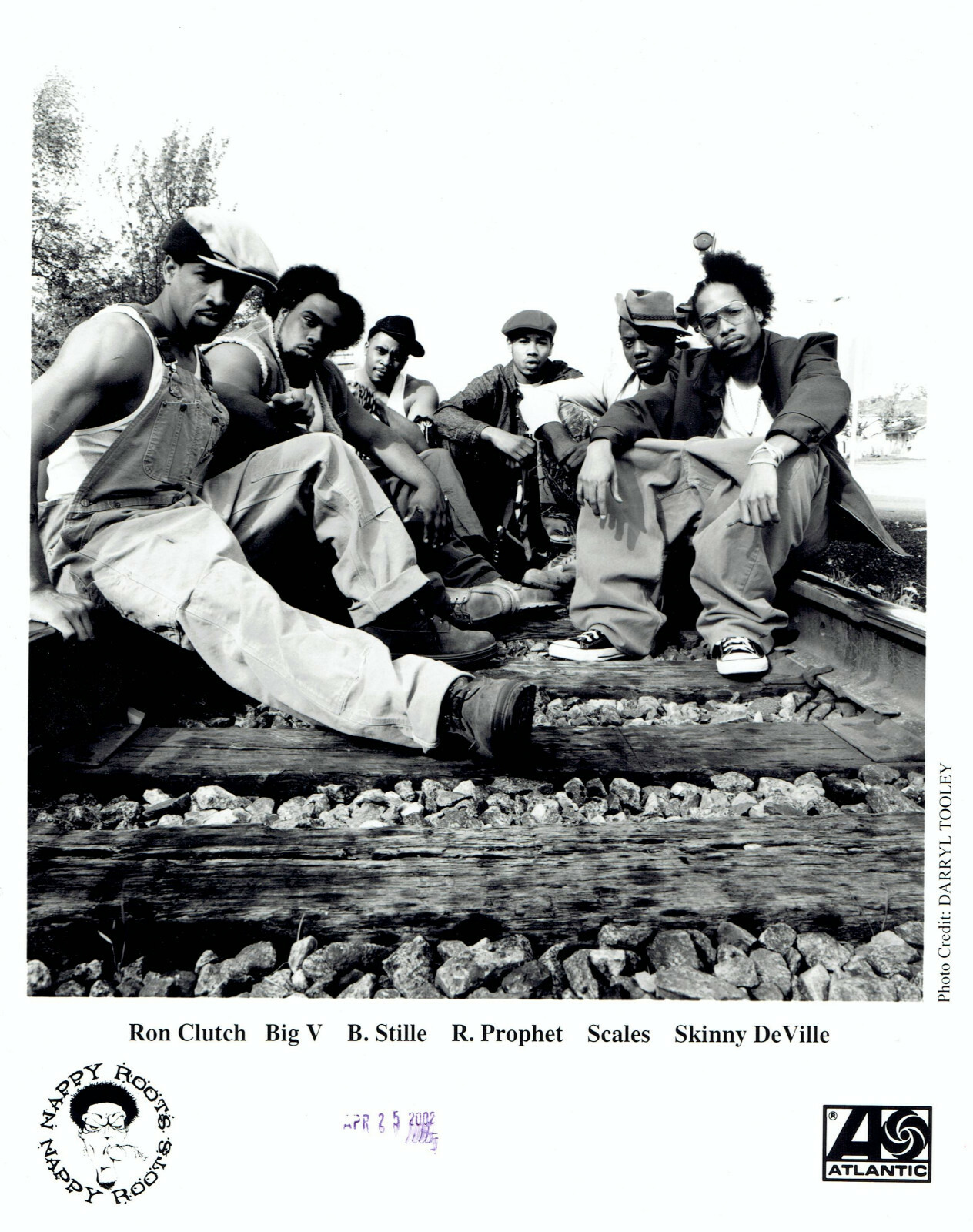 2002 Vintage Photo hip hop rap group Nappy Roots poses for studio