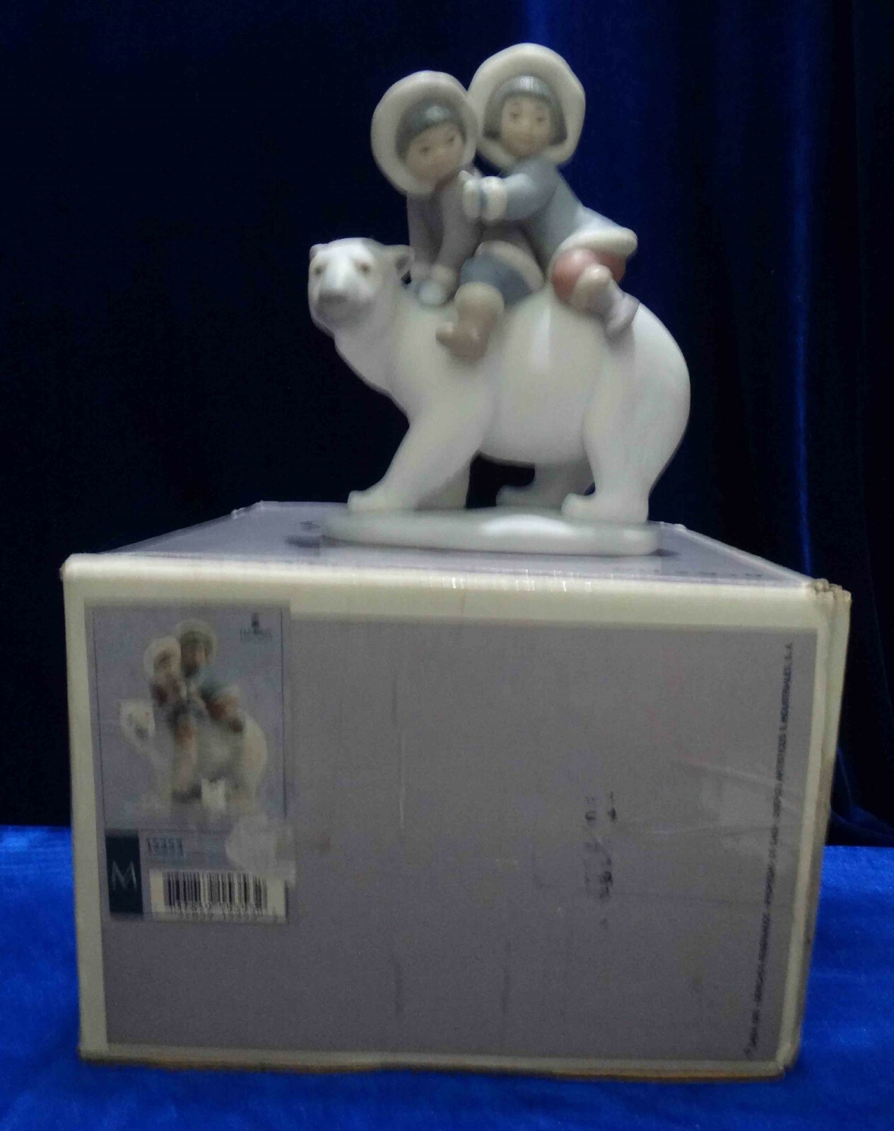 Lladro 5353 Eskimo Riders - matte - Retired