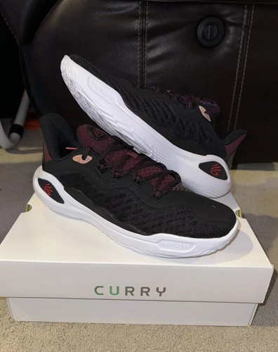 Under Armour カリー11 Black / JetGray/28.0 Amazon.com | Under Armour Adult Curry 11 Team Basketball