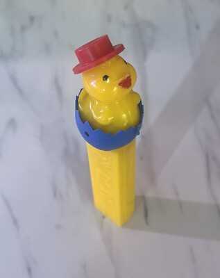Vintage  Pez  Dispenser!  No Feet!!!  Easter!  Chick In Egg!   Made In Austria