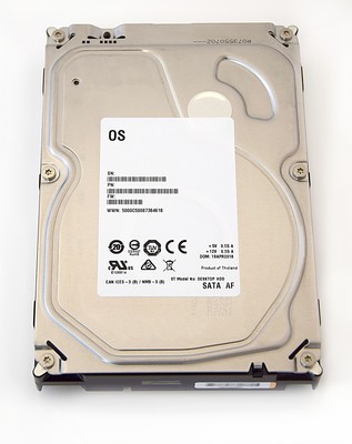 Interne Festplatte HDD 8TB Seagate Barracuda ST8000DM009 5400RPM 256MB 3,5 Zoll