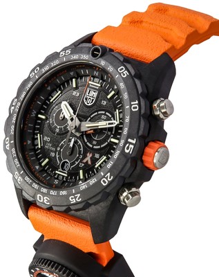 Pre-owned Luminox Bear Grylls Survival Master Series Swiss Quartz Mens Watch With Compass