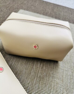 Bvlgari wash bag hotsell
