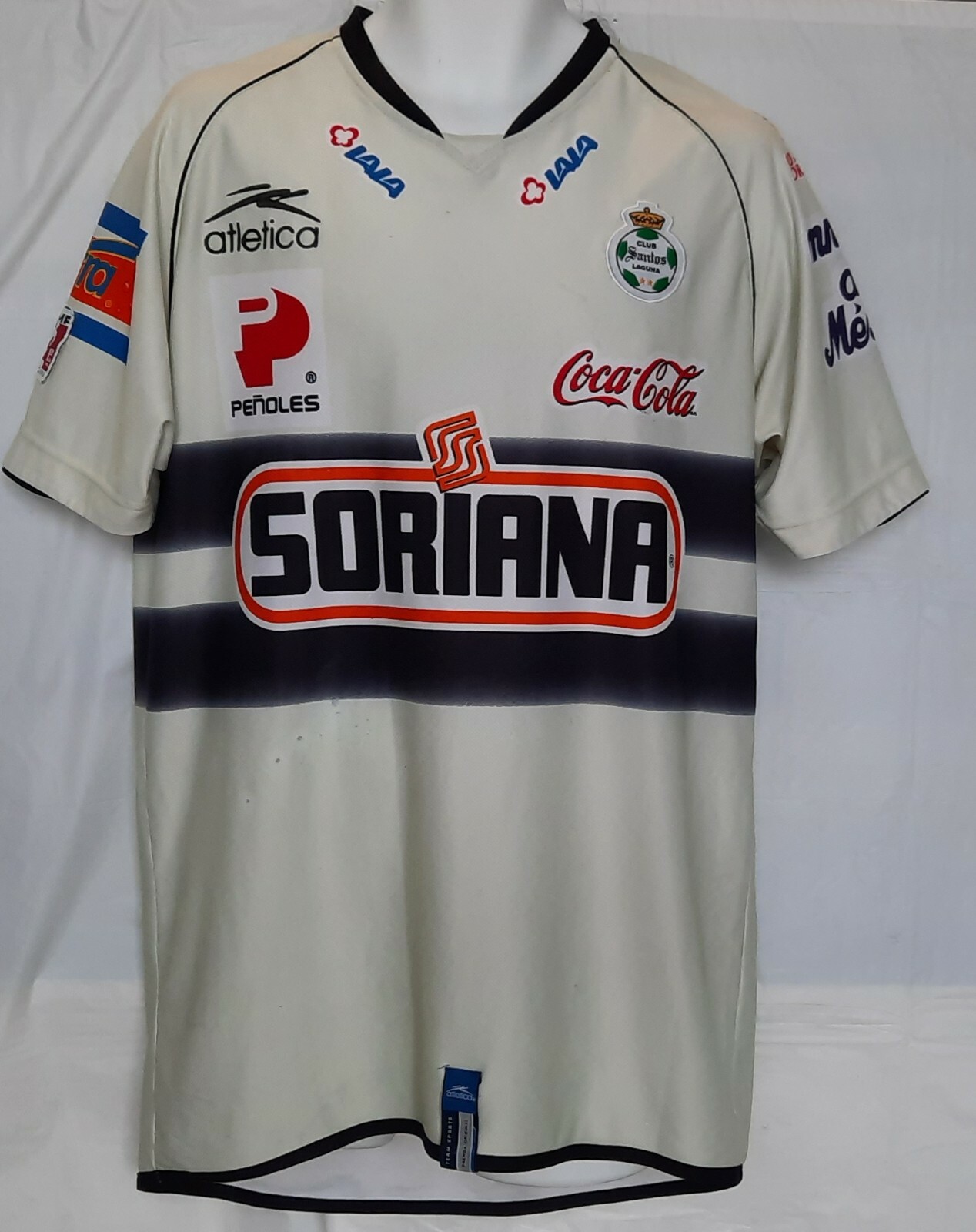 Santos Laguna 100% authentic atletica jersey Size MEDIUM