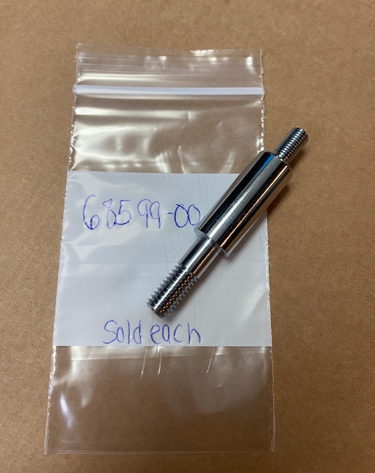 にー 1999 99 Kawasaki ZX-9 ZX900 R Rear Right Passenger Foot Peg
