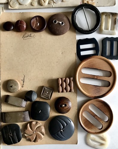 Vintage Antique Mixed Lot Of Sewing Buttons Collection