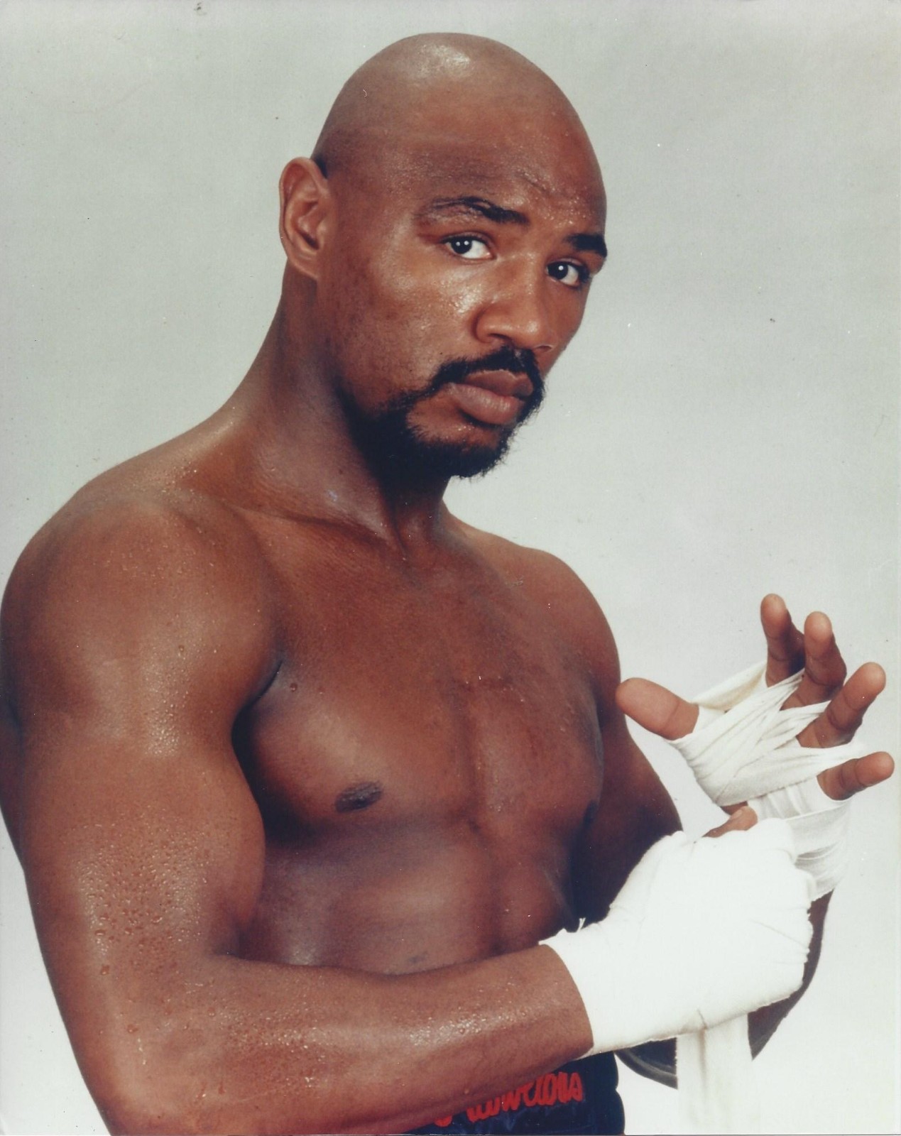 マーベラス・マービン・ハグラー フィギュア Marvin Hagler Amazon.co.jp: マービン・ハグラー Marvin Hagler ボクサー