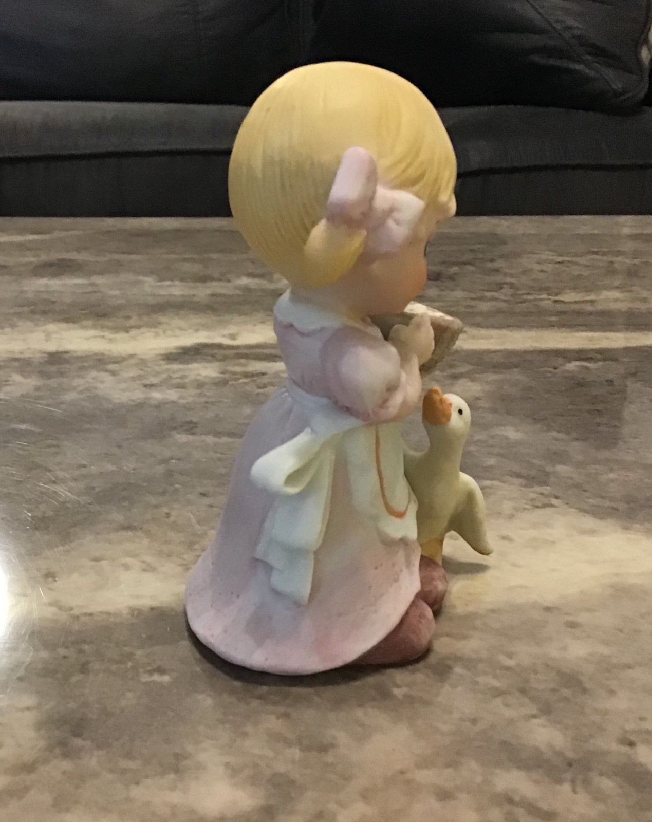 HOMCO Figurine Little Girl Feeding Duck #1449