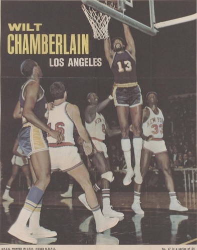 1970-71 Topps - Wilt Chamberlain #17