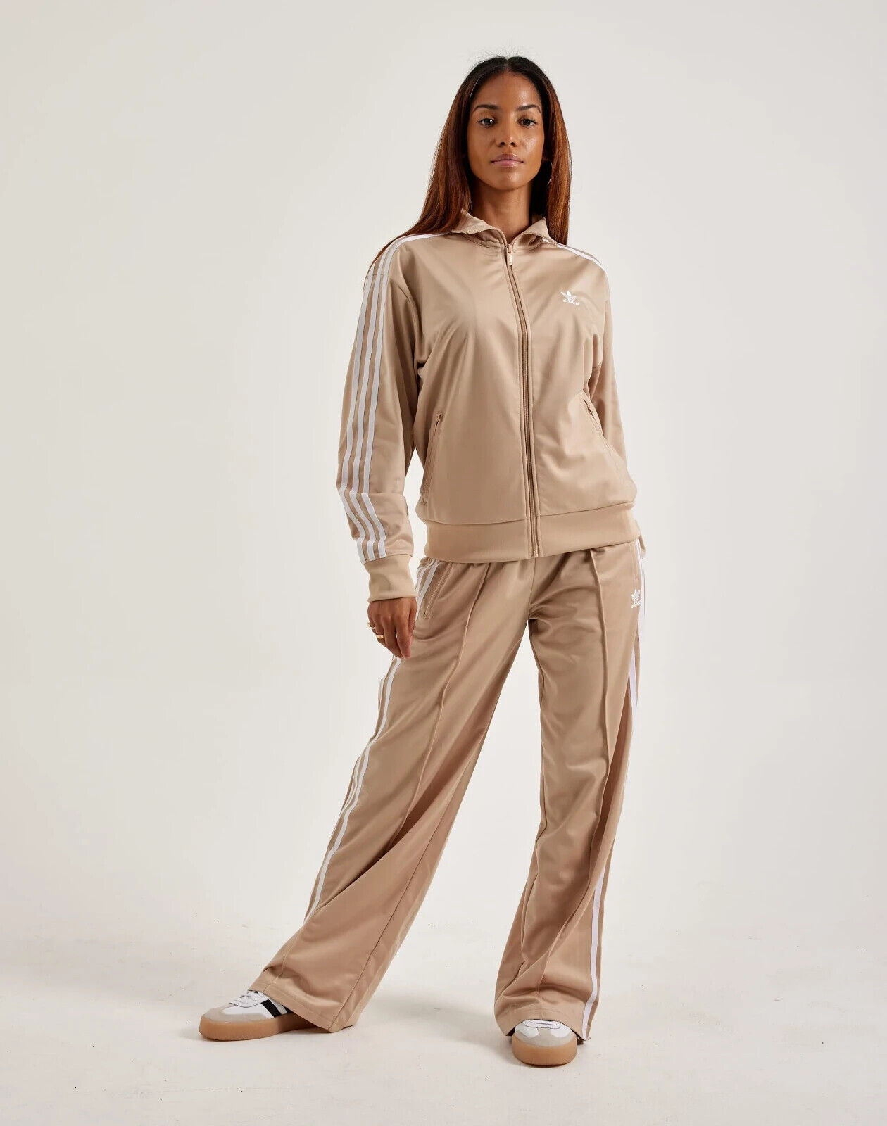 $_57.JPG?set_id=880000500F $_57.JPG?set_id=880000500F