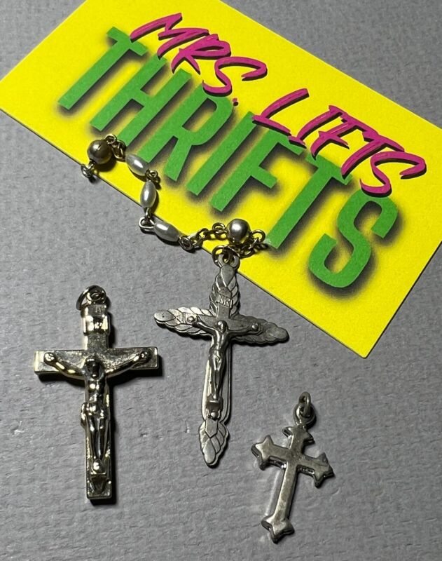 Lot/ 3 Vintage Small Crosses Catholic Holy Medal Charm Pendants Rosary Crucifix