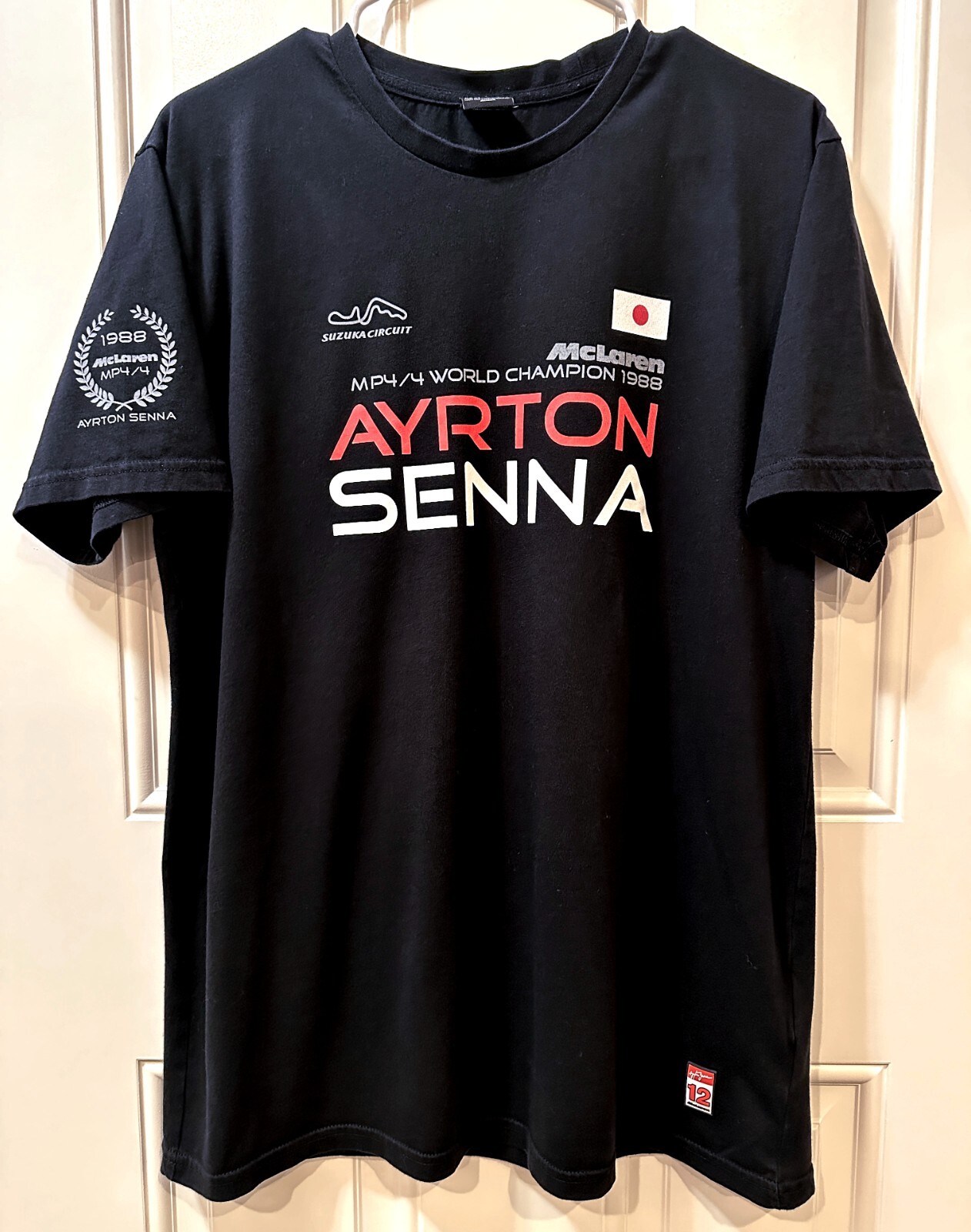 ACミラン　直筆サイン　1994　トヨタカップ タペストリー ACミラン 直筆サイン 1994 トヨタカップ タペストリー - メルカリ