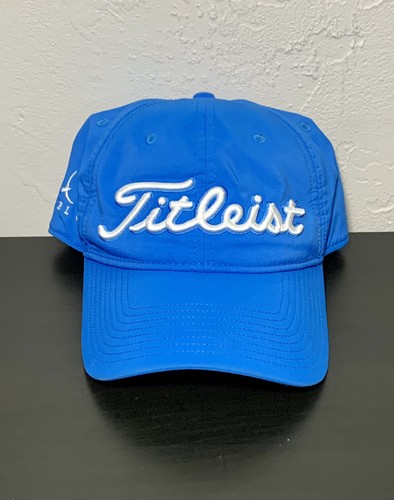 Titleist - タイトリスト913D2 アッタス4U 6S オークリーヘッドカバー付915917 Titleist 913D2 10.5° Stiff 45in Driver Right-Handed UST