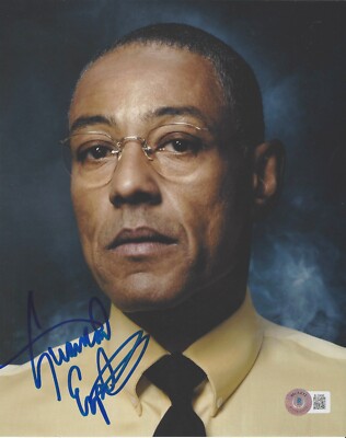 GIANCARLO ESPOSITO SIGNED 'BREAKING BAD' GUS FRING 8x10 PHOTO BECKETT BAS COA