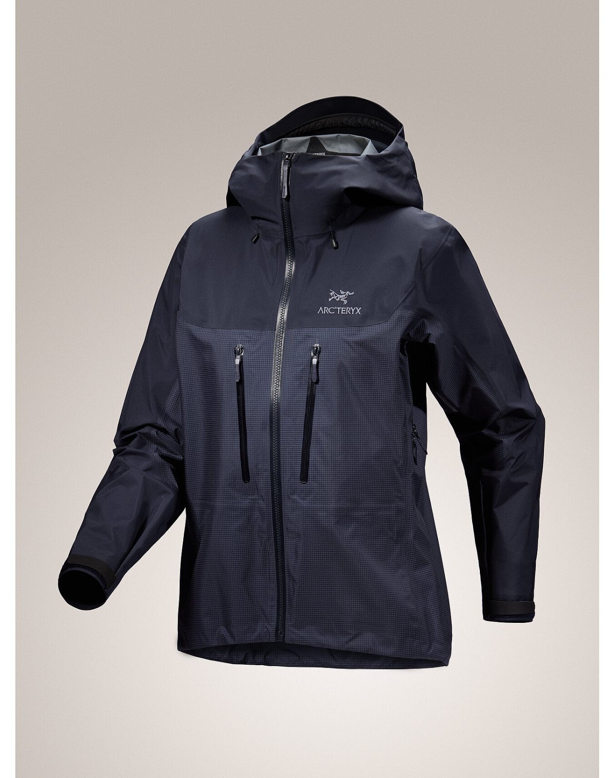 Pre-owned Arc'teryx With Tags  Alpha Gore-tex Womens Jacket - Large Black Sapphire In Blue