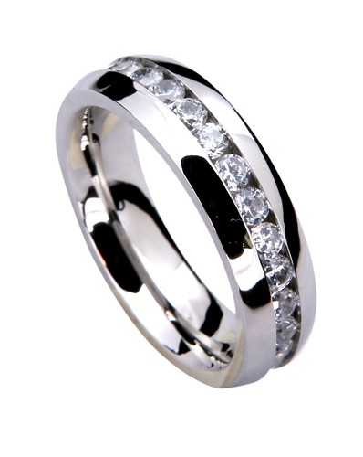 Bague Croix En Acier Chirurgical Avec 5 Pierres CZ - Largeur 8mm, Tailles 8 à 14