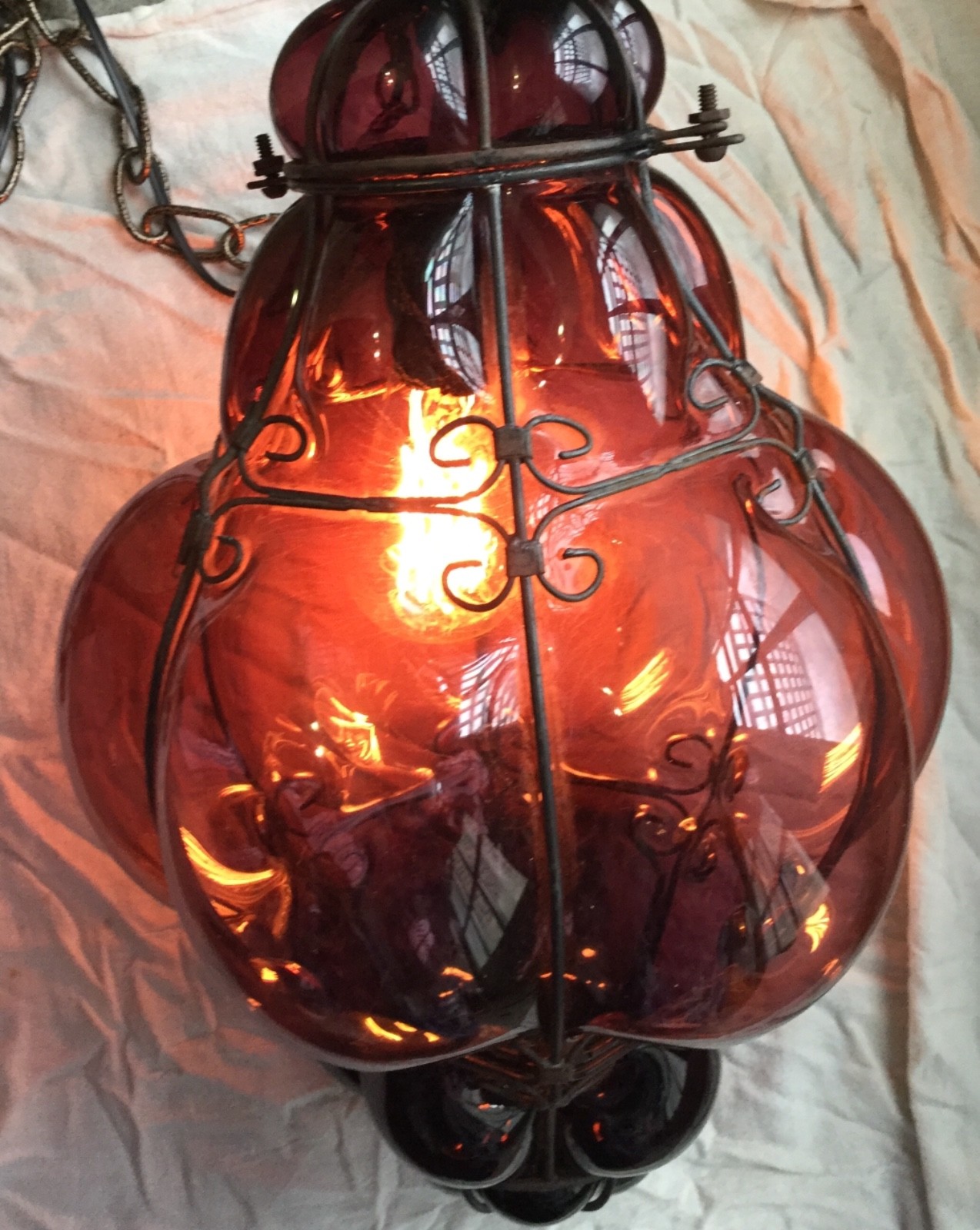 VINTAGE SEGUSO MURANO CAGED BLOWN PURPLE/VIOLET LIGHT FIXTURE READY TO HANG NOS