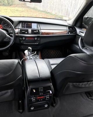 image 2 of interior