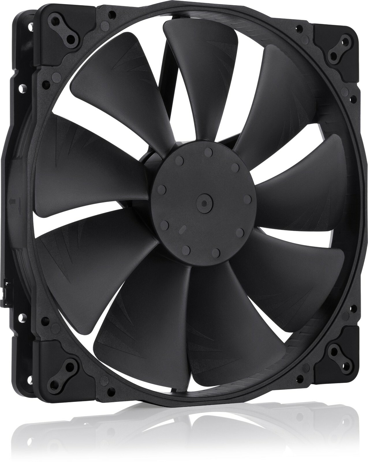 PC用ファン・クーラー Noctua NF-A14 PWM chromax.Black.swap x 3 71v8dLVNw4L._UF894,1000_QL80_.jpg