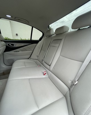image 6 of interior