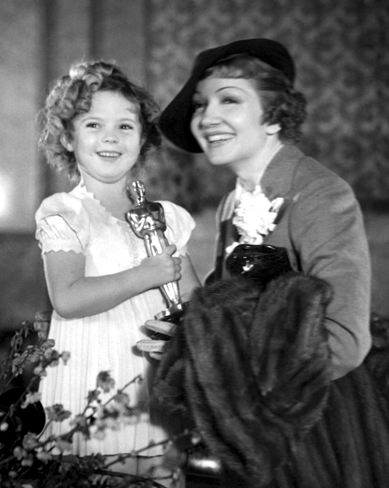 m*♡様 Shirley Temple Actress Shirley Temple With Guy Madison Publicity 8x10