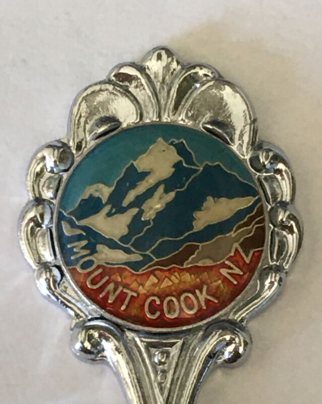 Vintage Souvenir Spoon Collectible Mount Cook New Zealand