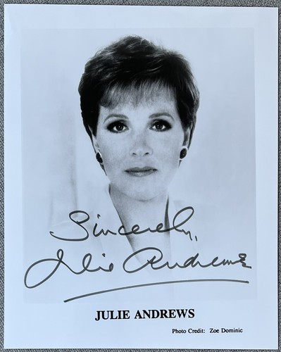 Julie Andrews Signed 8x10 B&W Promo Press Photo