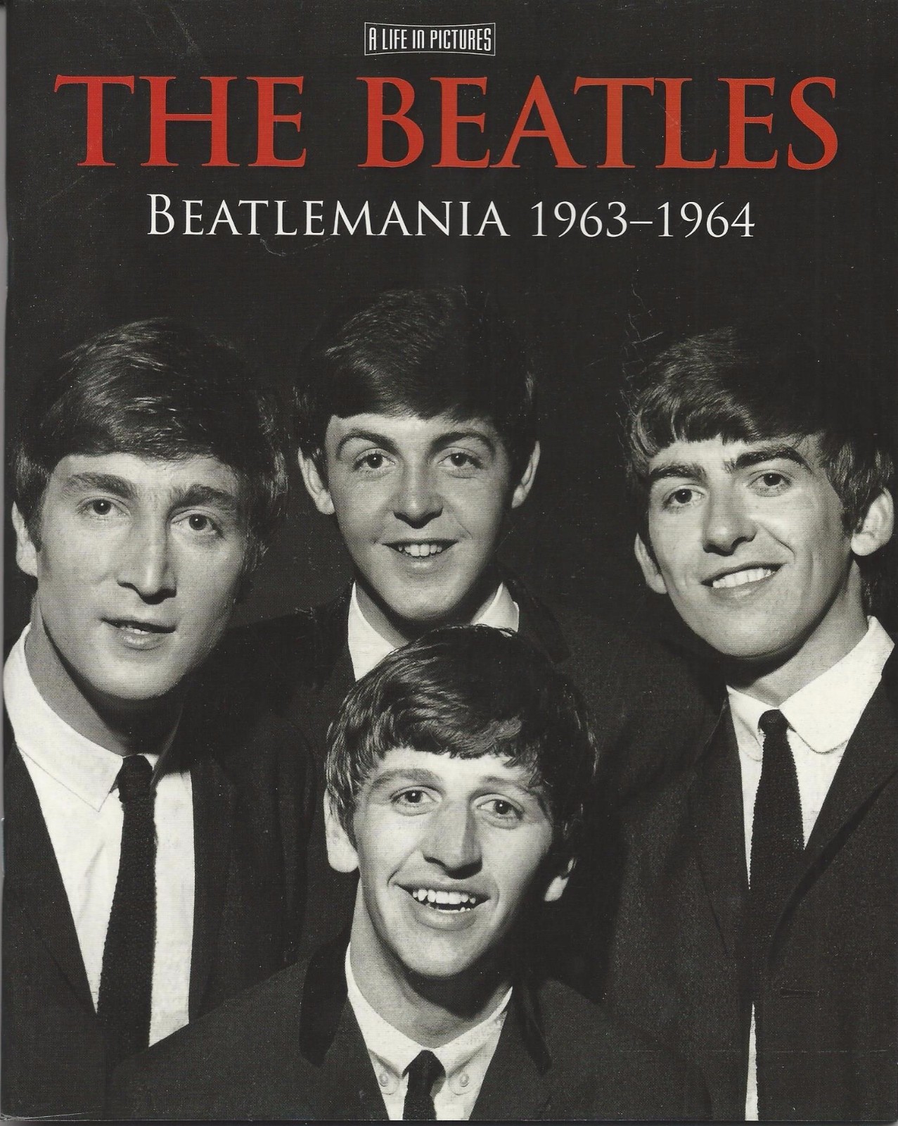 BEATLES 写真集　希少！洋書版 BEATLES 写真集 希少！洋書版