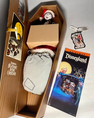 Nightmare Before Christmas - Santa Sally in coffin box - JUN Planning Tim Burton