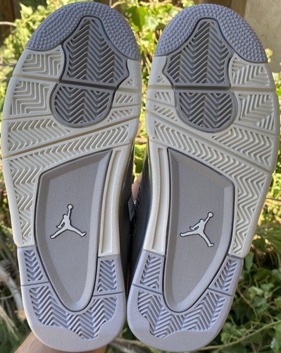 Pre-owned Jordan 4 Frozen Moments All Sizes 11w, 10.5w, 9.5w, 9w, 8.5w, 8w, 7.5w, 7w, 6.5w In Gray