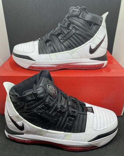 【値下げ】Nike ZOOM　LEBRON III QS 25cm Amazon.com | Nike Zoom Lebron III QS | Basketball