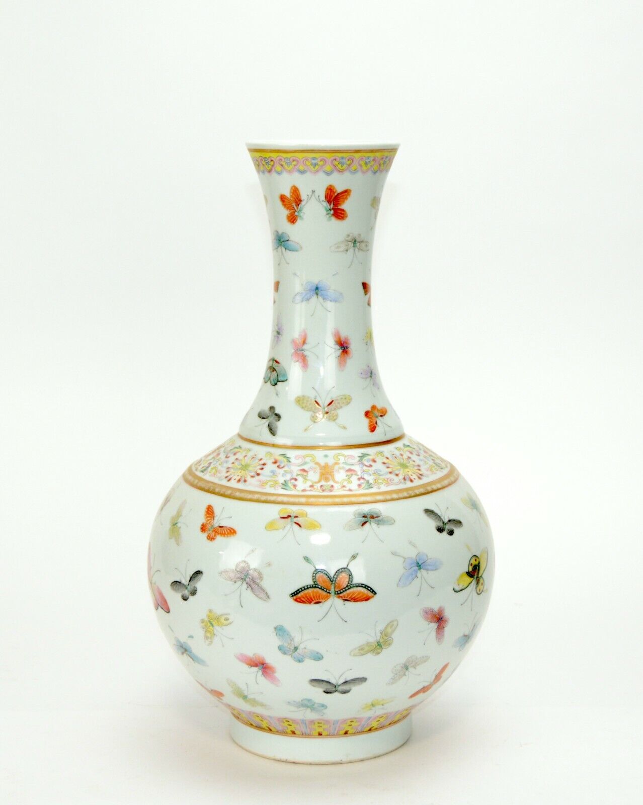 Antique Chinese Qing Guangxu MK Famille Rose 100 Butterfly Antique Chinese Qing Guangxu MK Famille Rose 100 Butterfly