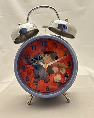 Ｄｉｓｎｅｙ　stitch　WALL CLOCK　２種 New 2024 💙 Office Decor Room Disney Stitch Picture Wall