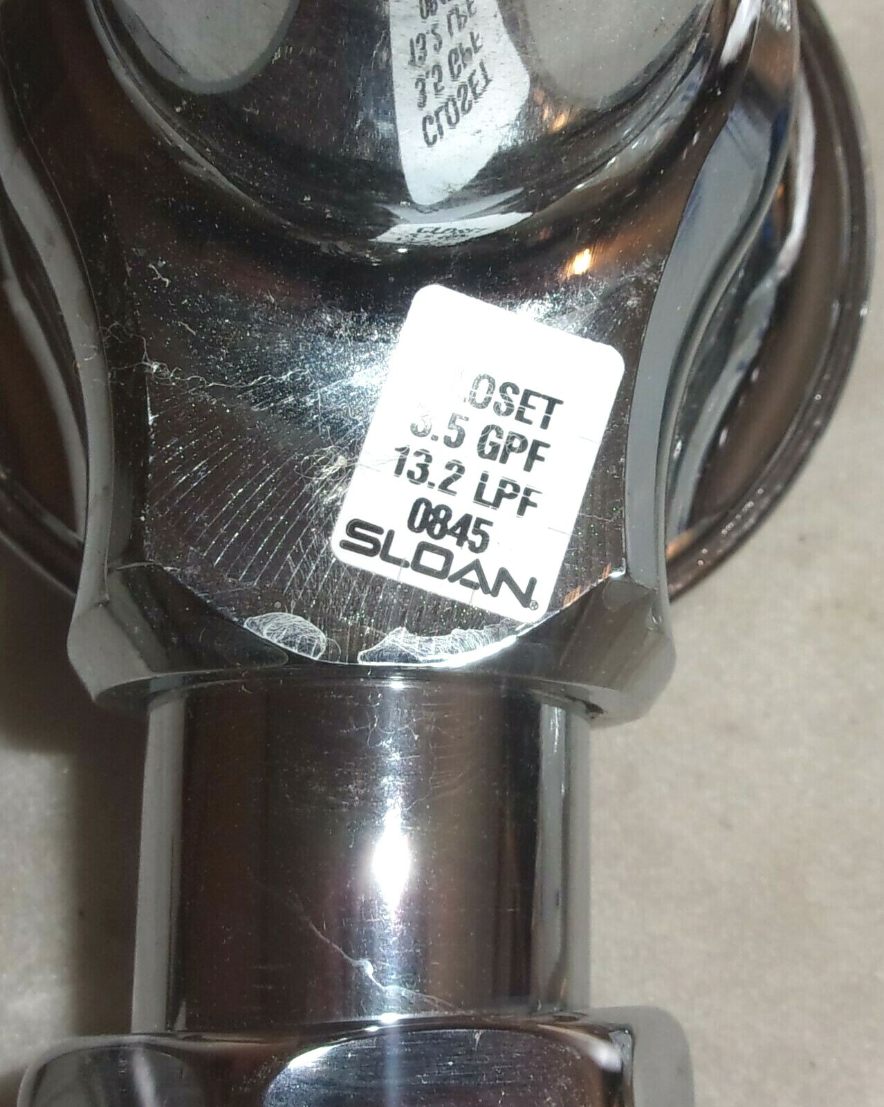 SLOAN REGAL FLUSHOMETER MODEL 110 WATER SVR CL .5 GAF1.2 LPF CHROME PLATE FINISH