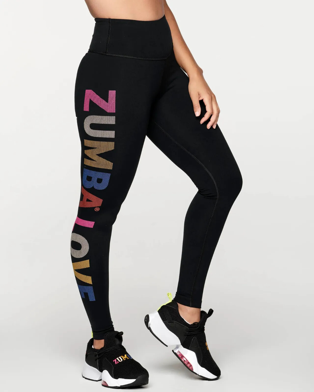 Zumba - ZUMBA スワロフスキー  レギンス           タグ付き新品未使用品 Zumbaのフリマアイテム一覧