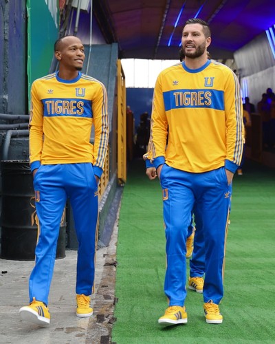 TIGRES サッカーシャツ adidas 3色セット $_12.JPG?set_id=880000500F