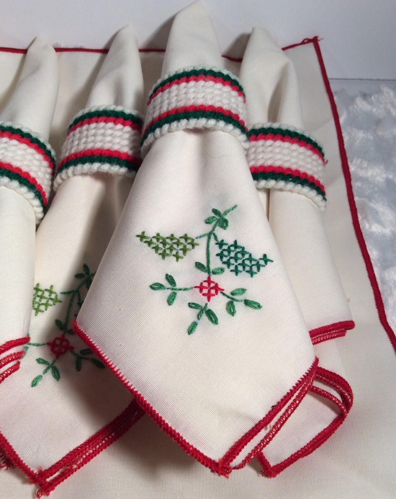 Vintage Linen Embroidered Table Napkins Cream, Red, & Green - 8 Total - Nice!
