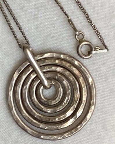 Sterling Silver Solid Round Pendant Curb Chain 18” Necklace Vintage 925 Signed